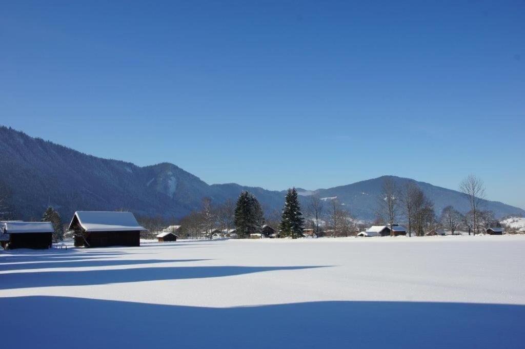 'Sissi' Ein Zaubehaftes Apartement Im Modernen Landhausstil Oberammergau Exteriér fotografie